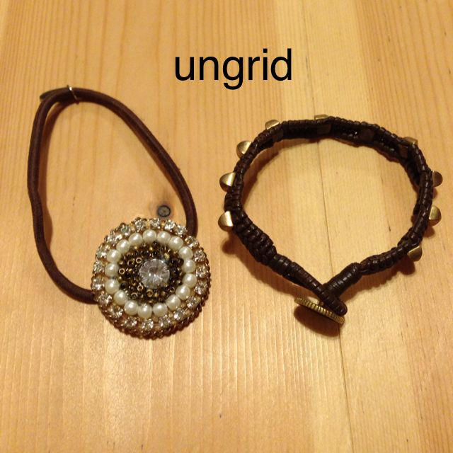 Ungrid(アングリッド)のungrid・ヘアゴム＆ブレスセット レディースのアクセサリー(ブレスレット/バングル)の商品写真