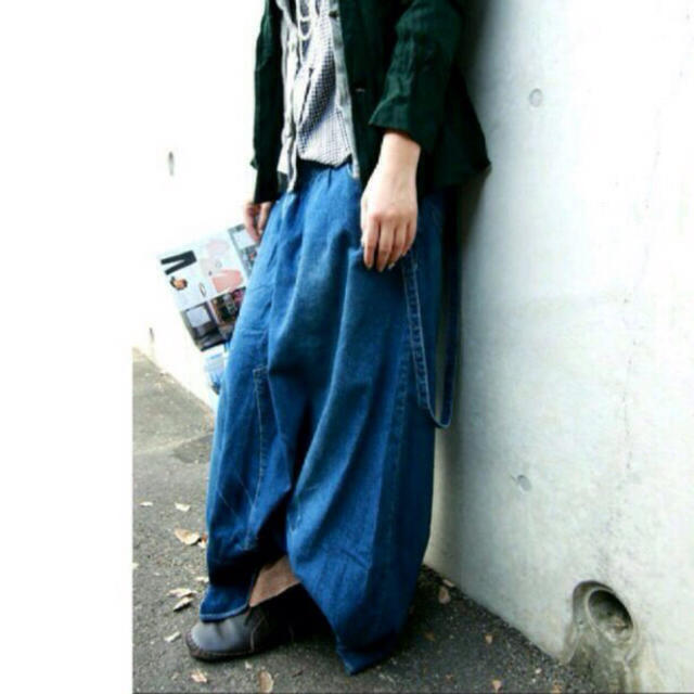 antiqua(アンティカ)のビンテージ デニム サロペット スカート レディースのスカート(ロングスカート)の商品写真