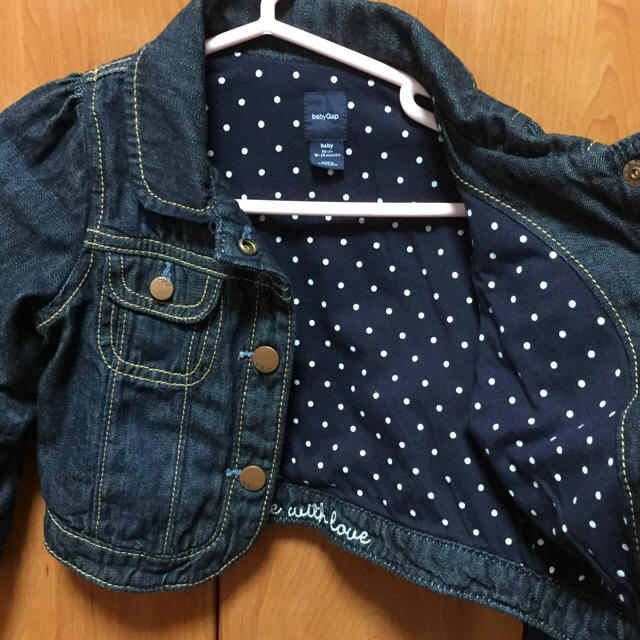 babyGAP(ベビーギャップ)のbabyGap★ドット裏地Gジャン キッズ/ベビー/マタニティのキッズ服女の子用(90cm~)(ジャケット/上着)の商品写真