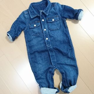 ベビーギャップ(babyGAP)のbabyGAP デニム つなぎロンパース 80(ロンパース)