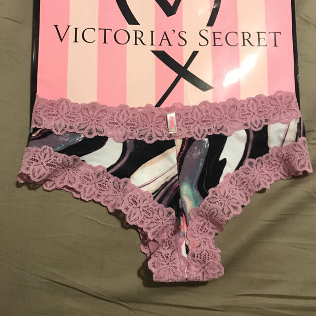 Victoria's Secret(ヴィクトリアズシークレット)のXS ビクトリアシークレット ショーツ  1300円 レディースの下着/アンダーウェア(ショーツ)の商品写真