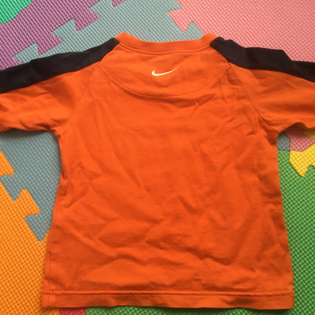 NIKE(ナイキ)のナイキ 長袖 キッズ/ベビー/マタニティのベビー服(~85cm)(シャツ/カットソー)の商品写真