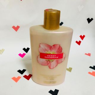 ヴィクトリアズシークレット(Victoria's Secret)のmali様 専用 ヴィクトリアシークレット ボディローション スイートデイドリー(ボディローション/ミルク)