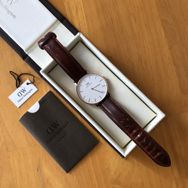 Daniel Wellington(ダニエルウェリントン)のダニエル ウェンリントン ブラウン レディースのファッション小物(腕時計)の商品写真