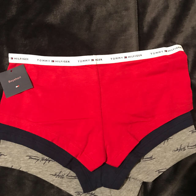 TOMMY HILFIGER(トミーヒルフィガー)のSサイズ トミーヒルフィガー パンティ 3枚セット 3500円 レディースの下着/アンダーウェア(ショーツ)の商品写真