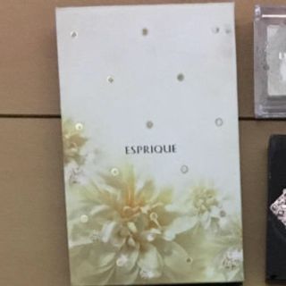 エスプリーク(ESPRIQUE)のESPRIQUE アイシャドウ ケースのみ(アイシャドウ)