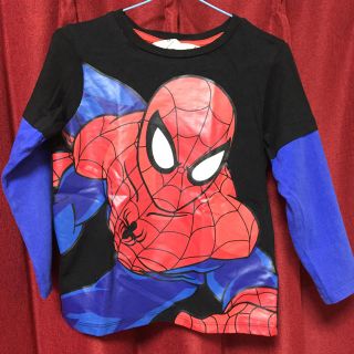 エイチアンドエム(H&M)のスパイダーマンのカットソー(Tシャツ/カットソー)