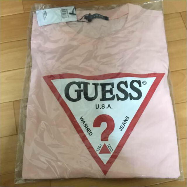 限定値下げ guess tシャツ Mサイズ 新品 ピンク