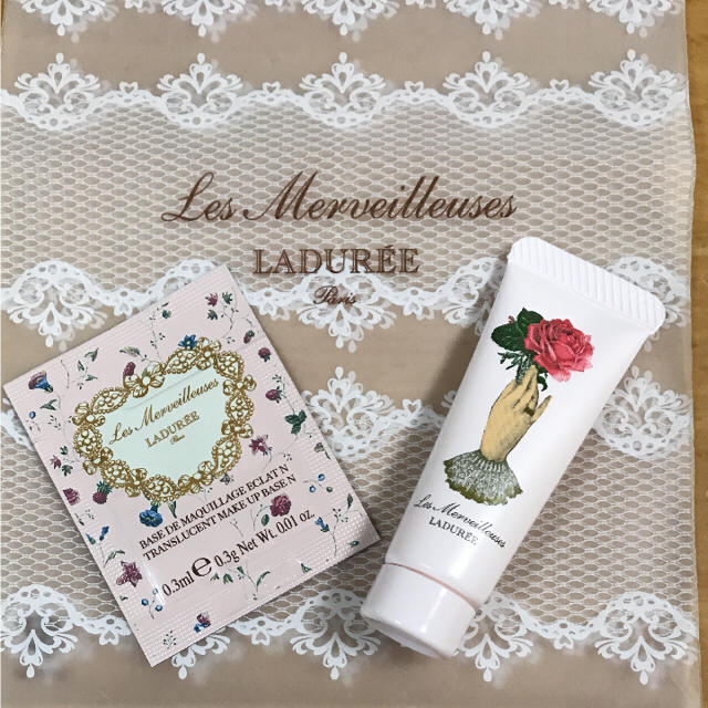 Les Merveilleuses LADUREE(レメルヴェイユーズラデュレ)のレ・メルヴェイユーズ ラデュレ💕サンプル2点 コスメ/美容のキット/セット(サンプル/トライアルキット)の商品写真