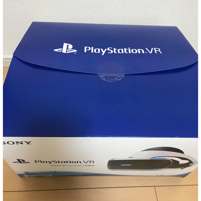 PlayStation VR(プレイステーションヴィーアール)の新品未開封 PlayStation VR Camera同梱版 CUHJ16003 エンタメ/ホビーのゲームソフト/ゲーム機本体(家庭用ゲーム機本体)の商品写真