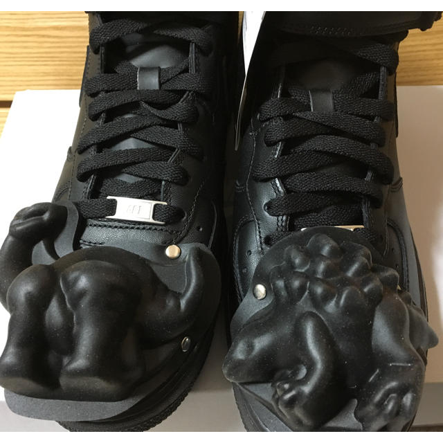 COMME des GARCONS HOMME PLUS(コムデギャルソンオムプリュス)のコムデギャルソン ナイキ エアフォース1 ミッド 新品 27 US9 メンズの靴/シューズ(スニーカー)の商品写真