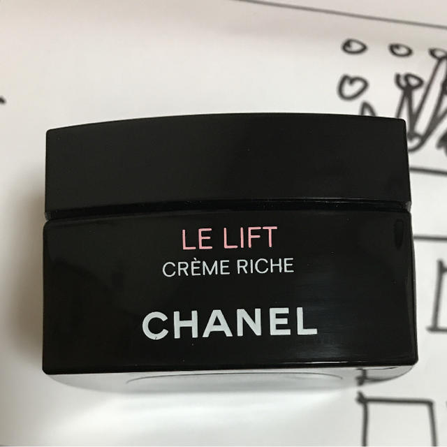 CHANEL(シャネル)の✨ CHANEL✨LE L クレーム リッシュ 50g コスメ/美容のスキンケア/基礎化粧品(フェイスクリーム)の商品写真