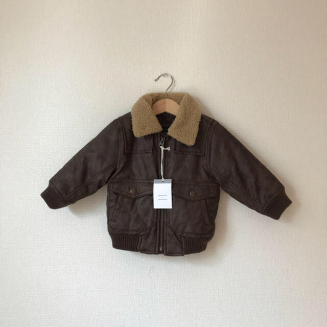 babyGAP(ベビーギャップ)のギャップ キッズ/ベビー/マタニティのベビー服(~85cm)(ジャケット/コート)の商品写真