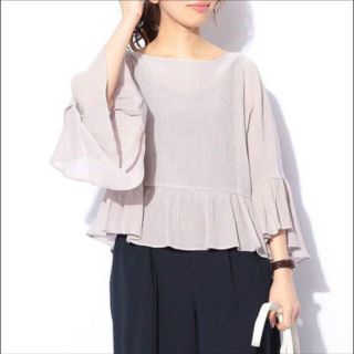 ナチュラルクチュール(natural couture)のsaaa0453様専用 natural couture フレアスリーブ(シャツ/ブラウス(長袖/七分))