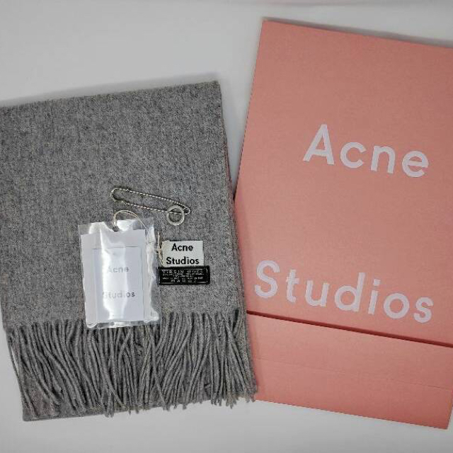 ACNE - Acne studios マフラー ストール ライトグレーの通販 by クーラクール大好き's shop｜アクネならラクマ