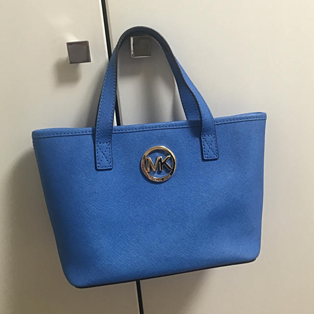 Michael Kors(マイケルコース)の《お値下げ!!》MICHAEL KORS ミニバッグ レディースのバッグ(ハンドバッグ)の商品写真