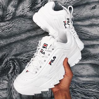 フィラ(FILA)の23.5cm FILA DISRUPTOR2 白フィラ 厚底スニーカー 新品(スニーカー)