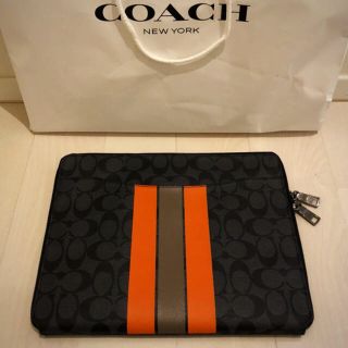 コーチ(COACH)のCOACH クラッチバッグ iPad ケース (セカンドバッグ/クラッチバッグ)