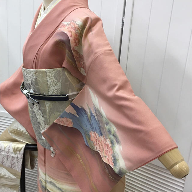 ほ-3付下げ訪問着*渋めのピンクに風景画と花文様