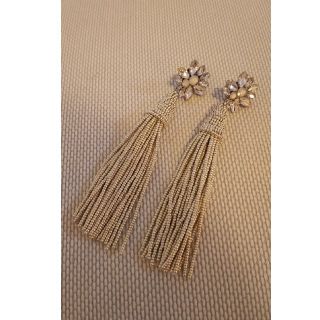 オルガブランカ🌼タッセルピアス(ピアス)