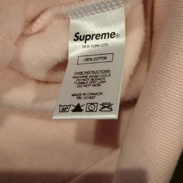 Supreme(シュプリーム)の【セール】supreme Small Box Zip Up Sweatshirt メンズのトップス(パーカー)の商品写真