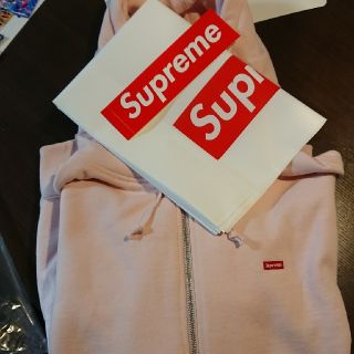 シュプリーム(Supreme)の【セール】supreme Small Box Zip Up Sweatshirt(パーカー)