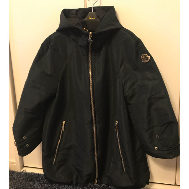 MONCLER(モンクレール)の最高級モンクレール ガムルージュ  レディースのジャケット/アウター(スプリングコート)の商品写真