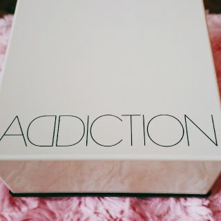 アディクション(ADDICTION)のADDICTION ルースパウダー(フェイスパウダー)