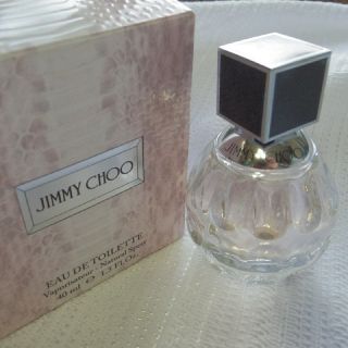 ジミーチュウ(JIMMY CHOO)のnene*様専用 ジミーチュウ オードトワレ 40ml 新品未使用(香水(女性用))