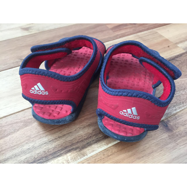 adidas(アディダス)のadidas ベビーサンダル キッズ/ベビー/マタニティのベビー靴/シューズ(~14cm)(サンダル)の商品写真