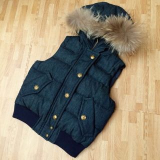 BURBERRY BLUE LABEL(ダウンベスト)のフリマアイテム一覧 BURBERRY BLUE LABEL(ダウンベスト)のフリマアイテム一覧