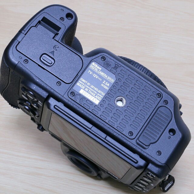 Nikon(ニコン)のNikon D500 ボディのみ スマホ/家電/カメラのカメラ(デジタル一眼)の商品写真
