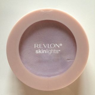 レブロン(REVLON)のREVLON スキンライトプレストパウダー104(フェイスパウダー)