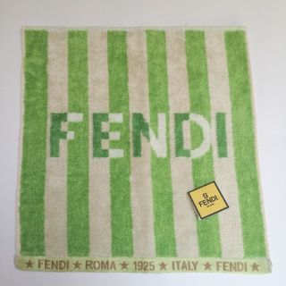 フェンディ(FENDI)のFENDI シルク混タオルハンカチ(ハンカチ)