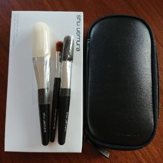 シュウウエムラ(shu uemura)の【新品】シュウウエムラ*ブラシセット(コフレ/メイクアップセット)