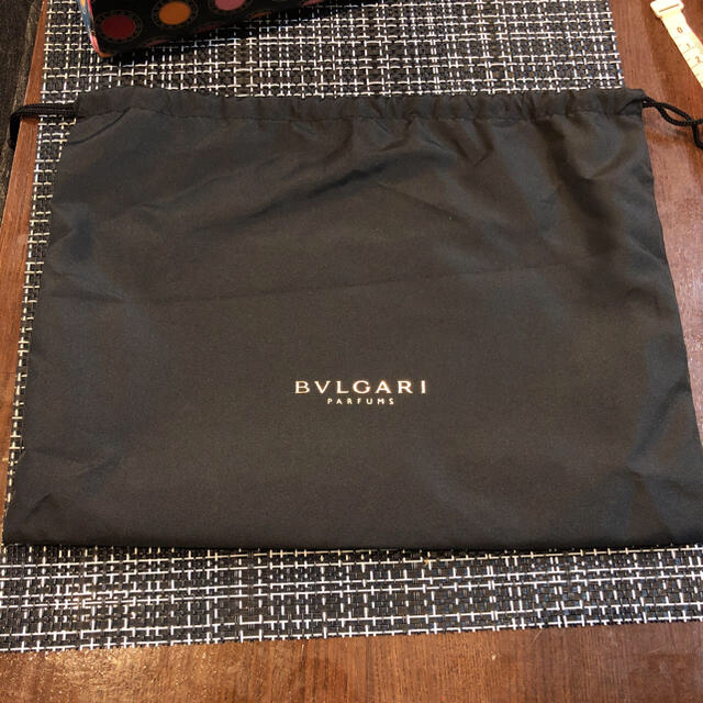 BVLGARI(ブルガリ)の1/29まで獅子丸様専用です！ブルガリ★ポーチ 新品未使用 非売品 レディースのファッション小物(ポーチ)の商品写真