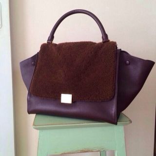 セリーヌ(celine)の◆CELINE TRAPEZE◆ムートン(ショルダーバッグ)