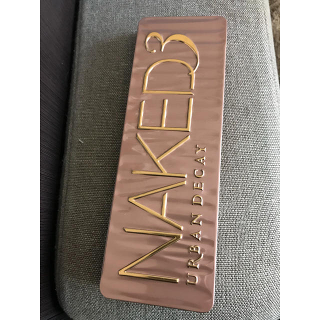 Urban Decay アイシャドウ NAKED3  正規品