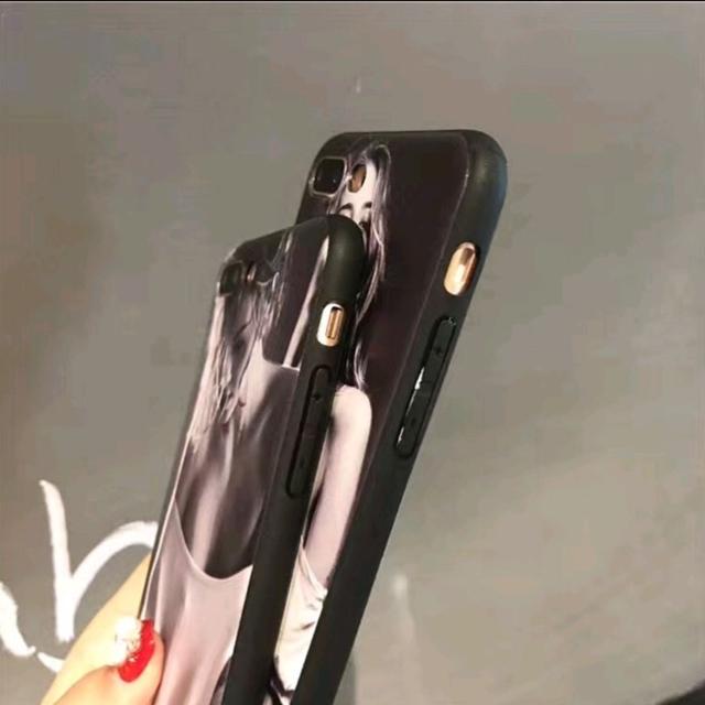 Iphone7 Iphone8 レトロ調 モノクロ セクシー モデル ケースの通販 By スヌーピー S Shop ラクマ