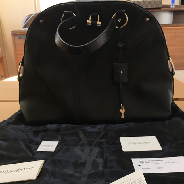 Saint Laurent(サンローラン)の本物 超美品 イブサンローラン リゴージュ ミューズバック 黒 シルバー レディースのバッグ(ハンドバッグ)の商品写真