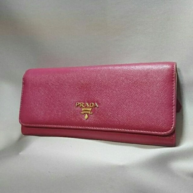 PRADA(プラダ)のkei様専用❤️PRADA サフィアーノ 長財布 ピンク❤️ レディースのファッション小物(財布)の商品写真