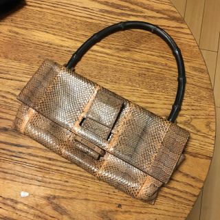 グッチ(Gucci)のGUCCI パイソン クラッチ(クラッチバッグ)