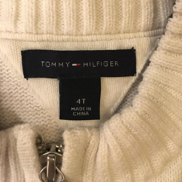 TOMMY HILFIGER(トミーヒルフィガー)のTOMMYのkidsカーディガン キッズ/ベビー/マタニティのキッズ服男の子用(90cm~)(カーディガン)の商品写真