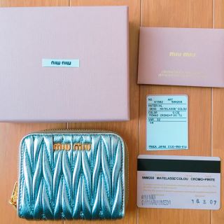 ミュウミュウ(miumiu)の週末限定価格♡(財布)