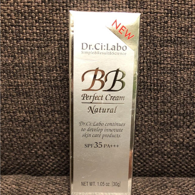 Dr.Ci Labo(ドクターシーラボ)の商談中☆箱なし☆BBパーフェクトクリームナチュラルSPF35PA+++30g コスメ/美容のベースメイク/化粧品(BBクリーム)の商品写真