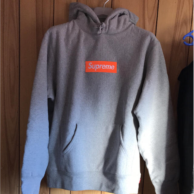 Supreme(シュプリーム)のやっく様専用 メンズのトップス(パーカー)の商品写真