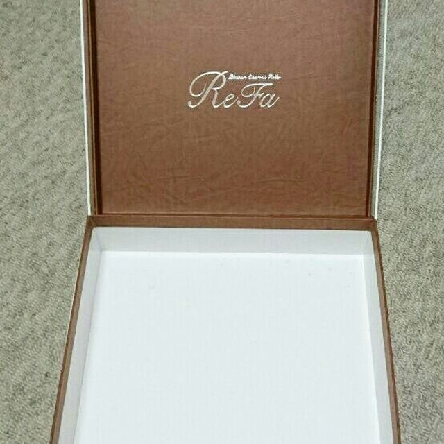 ReFa(リファ)のリファ rifa carat  箱のみ 本体はありません スマホ/家電/カメラの美容/健康(その他)の商品写真