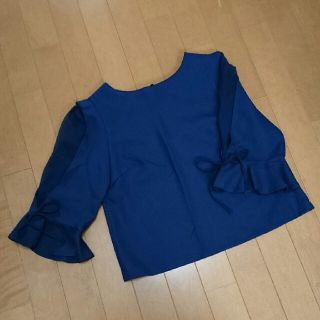 バイバイ(ByeBye)の美品　Bye Bye ﾊﾞｲﾊﾞｲ 　ﾈｲﾋﾞｰ　ｼｰｽﾙｰ　ﾄｯﾌﾟｽ(カットソー(長袖/七分))