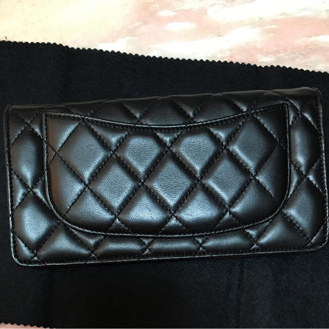 CHANEL(シャネル)のシャネル マトラッセ ウォレット 美品♡お財布 レディースのファッション小物(財布)の商品写真