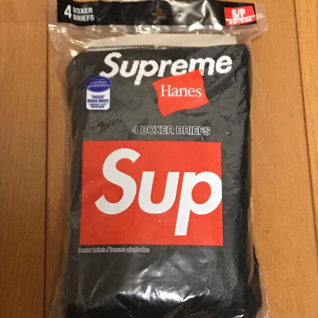 Supreme(シュプリーム)のSサイズ 1枚 Supreme Hanes Boxer Briefs ヘインズ メンズのメンズ その他(その他)の商品写真